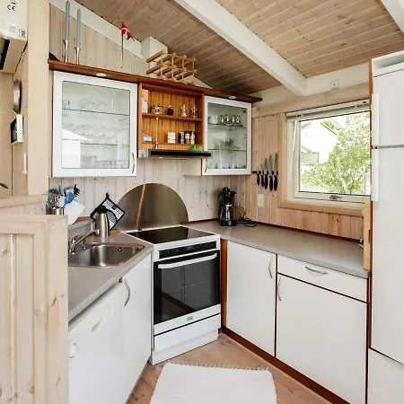 6 Person Holiday In Ferienhaus *